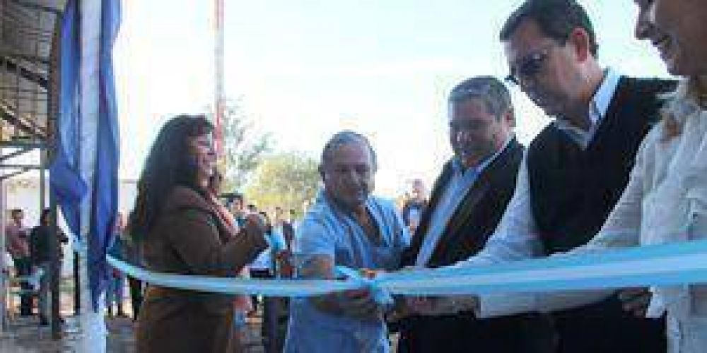 Villalba inaugur� un nuevo Centro de la Comunidad
