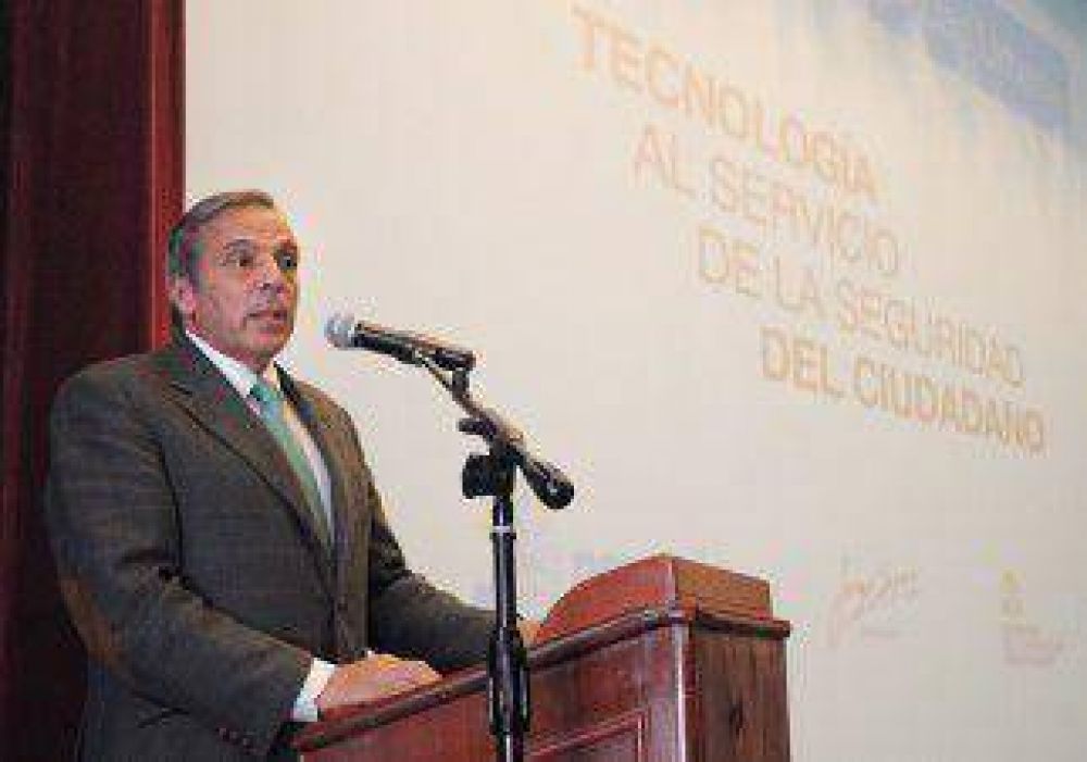 Cam�ras de seguridad debutan en julio 
