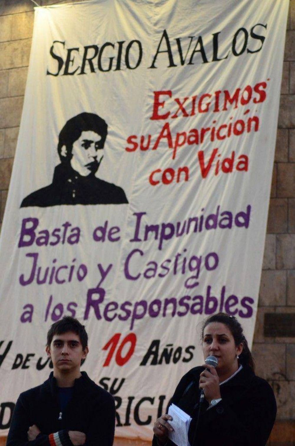 Una d�cada sin Sergio �valos