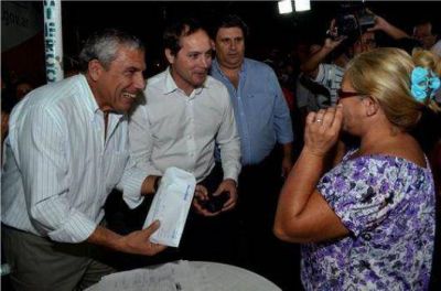 Camau no detiene su campa�a