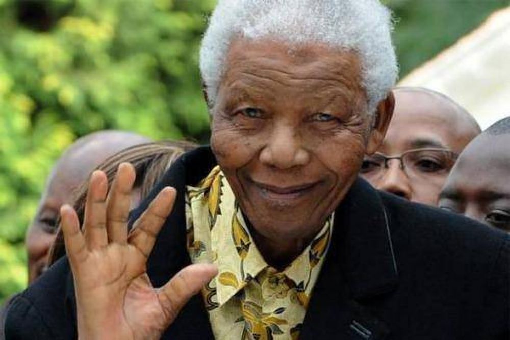 Mandela mejora por segundo d�a consecutivo, pero sigue en estado de gravedad