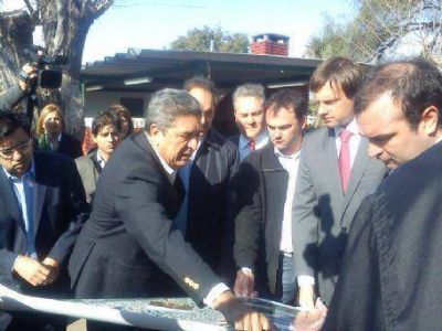 Enrique Slezack: �Berisso dej� de ser una ciudad dormitorio para transformarse en un distrito productivo�