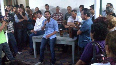 �A copar las redes sociales!