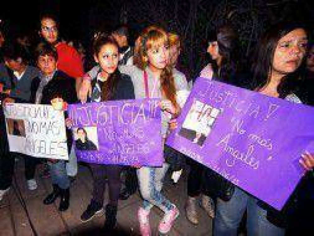 Crimen de �ngeles Rawson: Declaran los padres de la adolescente asesinada