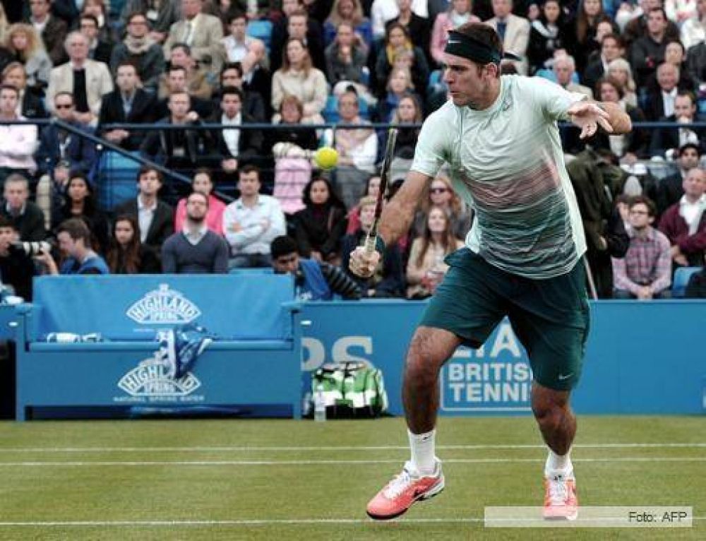 Del Potro perdi� ante Hewitt y se despidi� del torneo de Queen�s