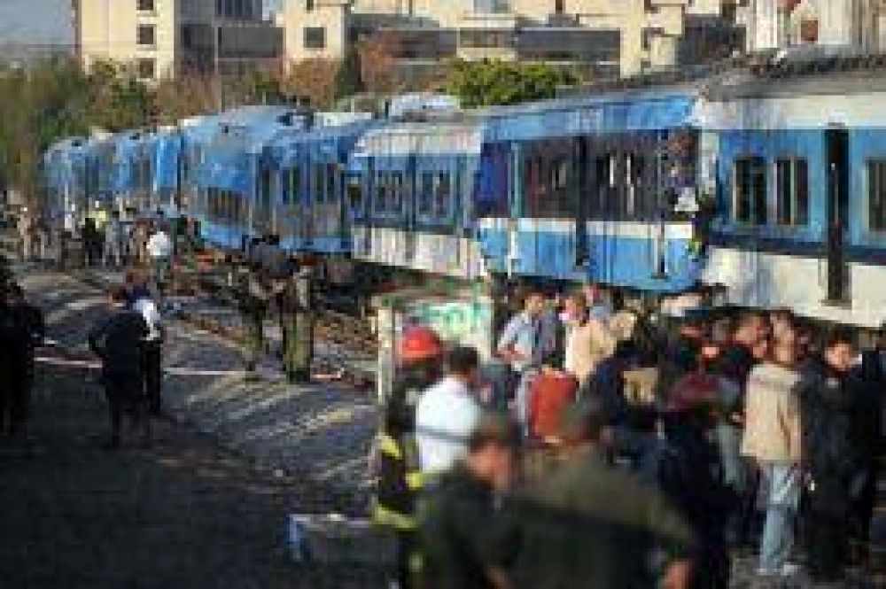 Declaran como testigos los dos acompa�antes de los motorman del Sarmiento