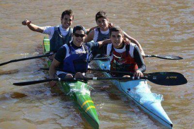 Destacado triunfo de los remadores del Club Tim�n