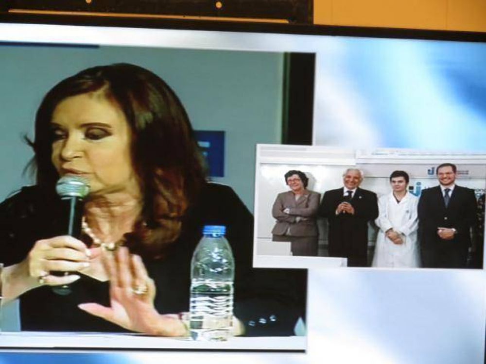 UNAJ: Cristina en videoconferencia
