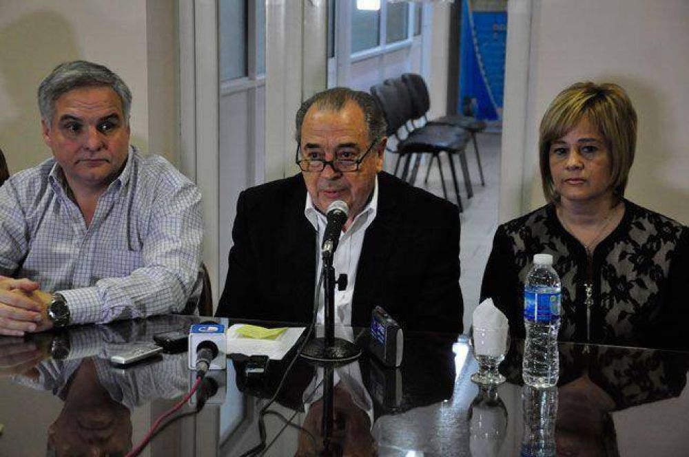 Interna del PJ: Jorge present� los precandidatos de Compromiso Peronista