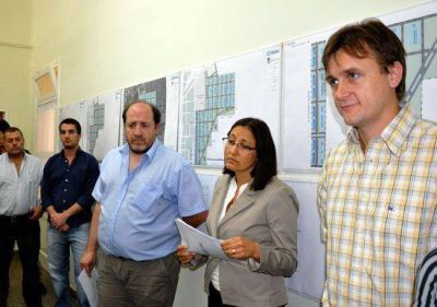 Iaco y Ecop, dos empresas locales, construir�n 542 viviendas del Procrear en Santa Rosa
