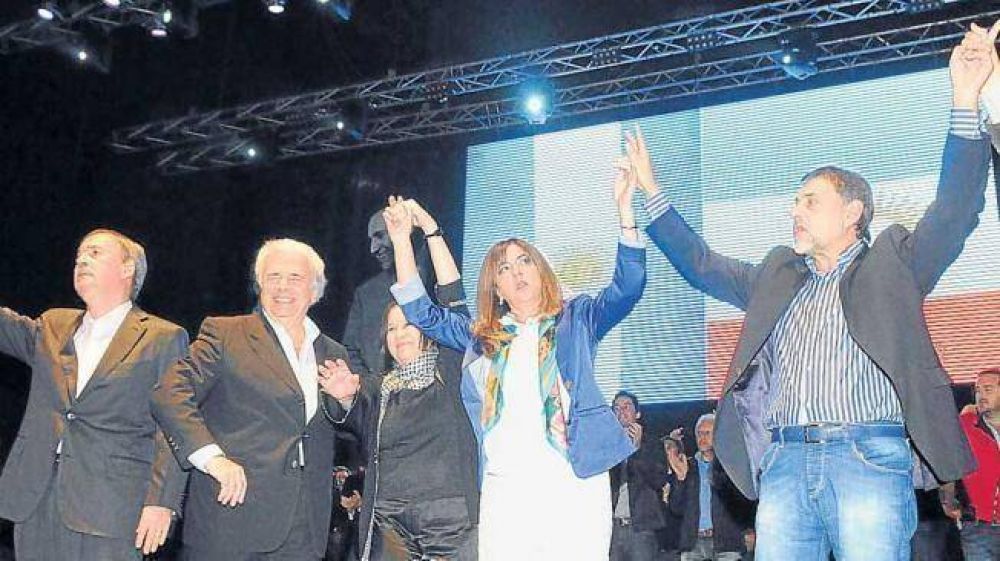 De la Sota: Cristina anda por la banquina y va a chocar