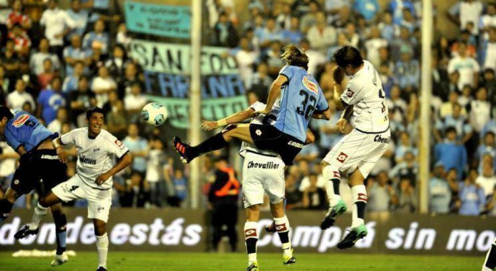 Denuncian que Belgrano cobr� 2 millones de pesos para ayudar a Independiente
