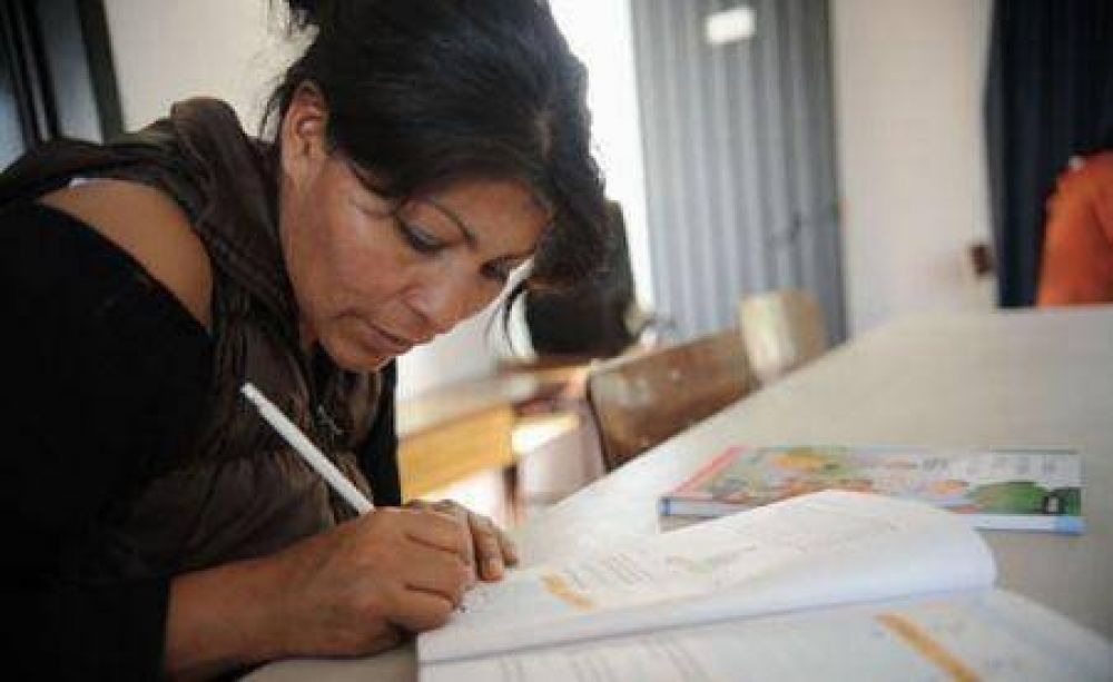 Oportunidad para ellas: podr�n estudiar y capacitarse en oficios f