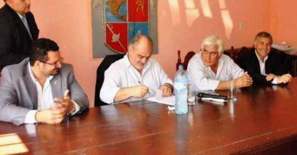 Destinan $1 mill�n para viviendas e iluminaci�n