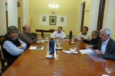 Unos 7 mil millones de pesos se invierten en obras del BAPIM y del plan �M�s Cerca�