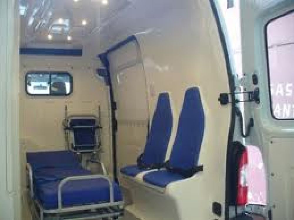 Un automovilista atropell� a un Polic�a en moto y se dio a la fuga