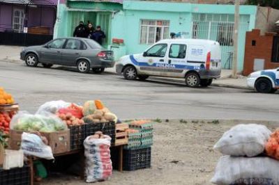 Allanaron domicilios del coordinador de �La saladita� por habilitaciones �truchas�