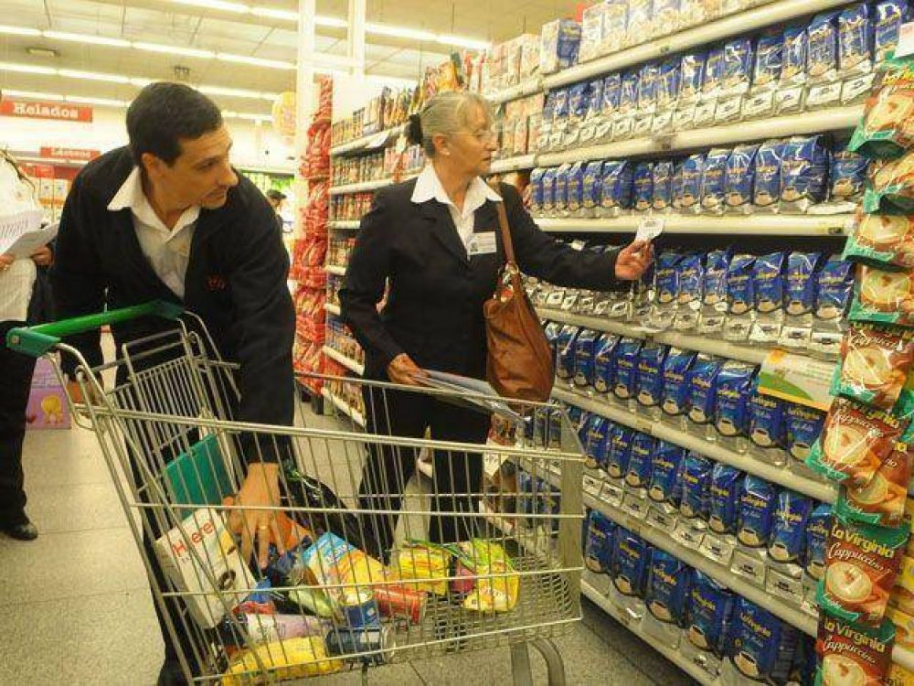 Los inspectores no controlan si falta az�car, harina o aceite