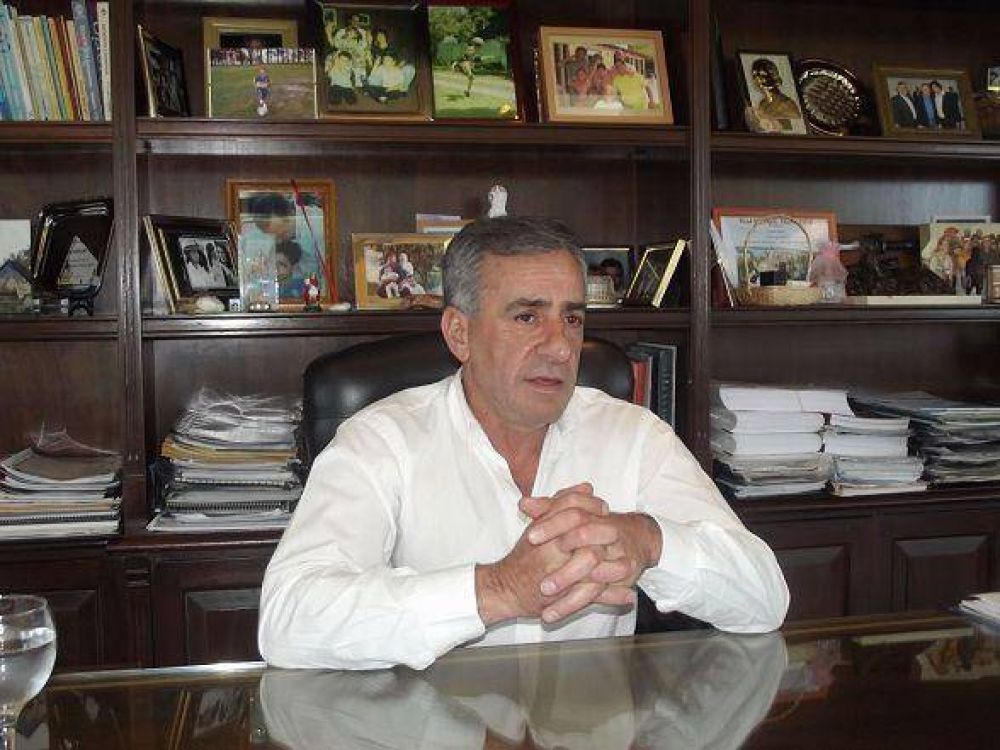 Cariglino: "Macri agarr� el peor camino para un frente, De Narv�ez"