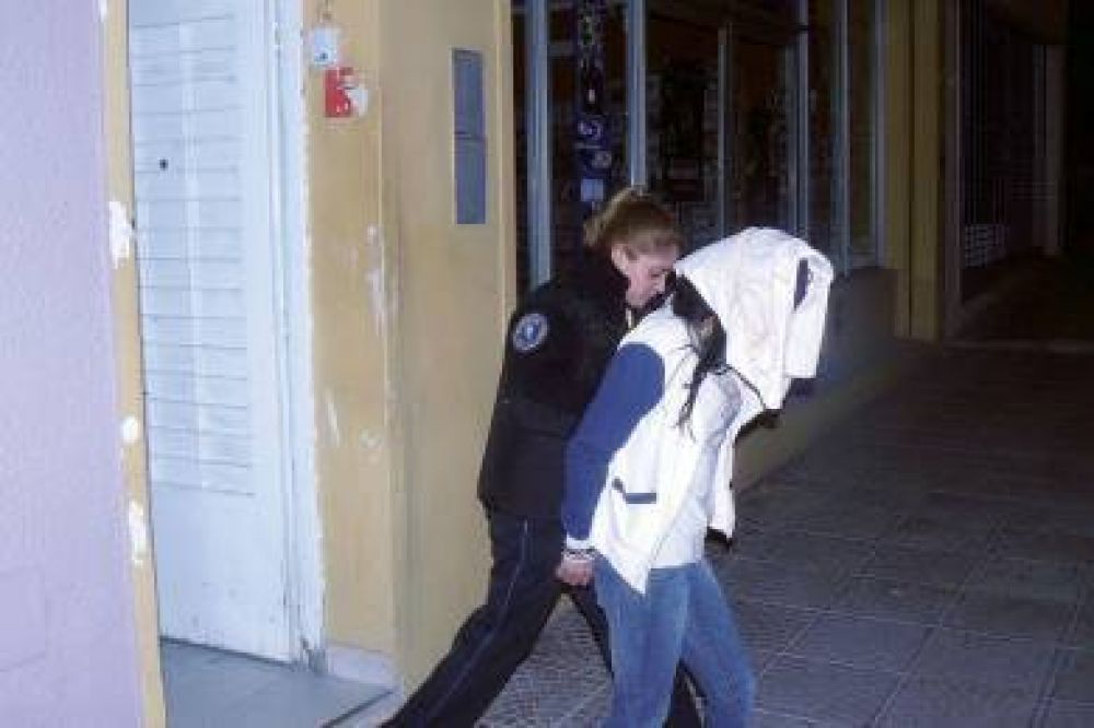 Sigue detenida la mujer que regenteaba un �vip�