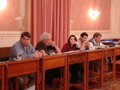 PROYECTO PARA QUE SE CREE EL CONSEJO MUNICIPAL DE RADICACI�N DE INDUSTRIAS, EMPRESAS Y F�BRICAS