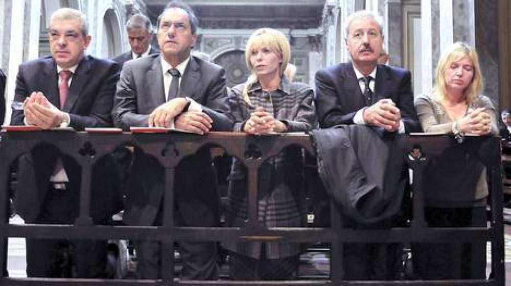 El rector de la UCA convoc� a Binner, Scioli y Dom�nguez