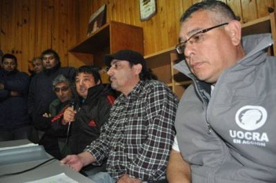 Conflicto laboral paraliza obra municipal en G�emes: