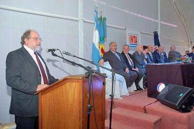 Asumi� el director del Centro Regional del Inta