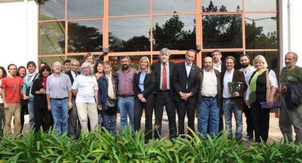 Ca�uelas ser� sede de la carrera de Agroecol�gica y Econom�a Social Solidaria