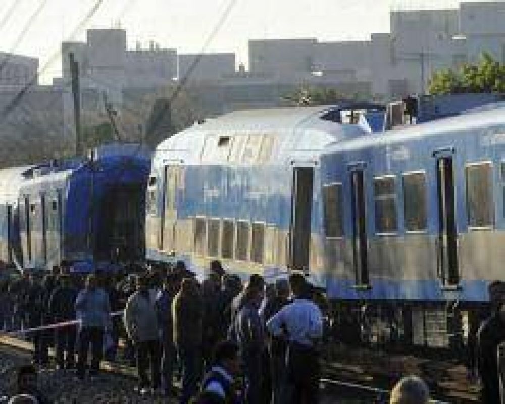El Sarmiento vuelve a funcionar tras el choque de trenes en Castelar