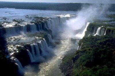 Turismo distingui� a las Cataratas del Iguaz� como �destino accesible�