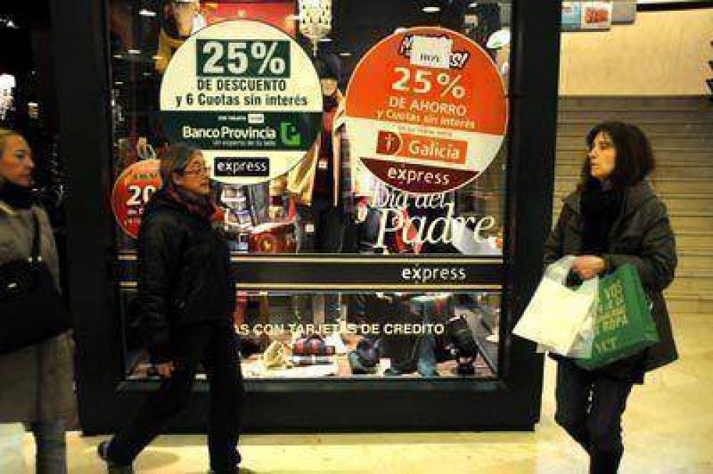 Las tarjetas de cr�dito lideraron el mercado del "D�a del Padre"