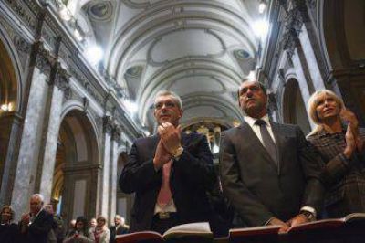 �Milagro? La Iglesia junt� a Juli�n y Scioli