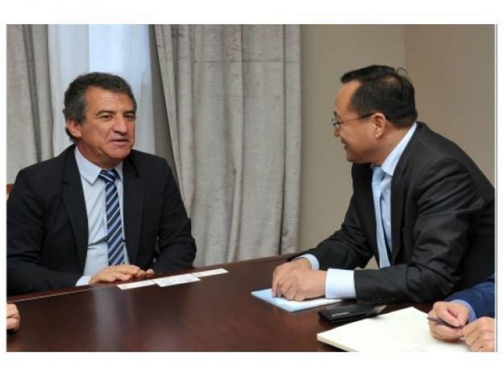 Ejecutivos chinos planifican inversiones para Entre R�os