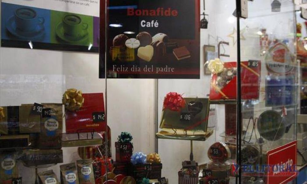 Artesan�as y ropa, los regalos m�s elegidos