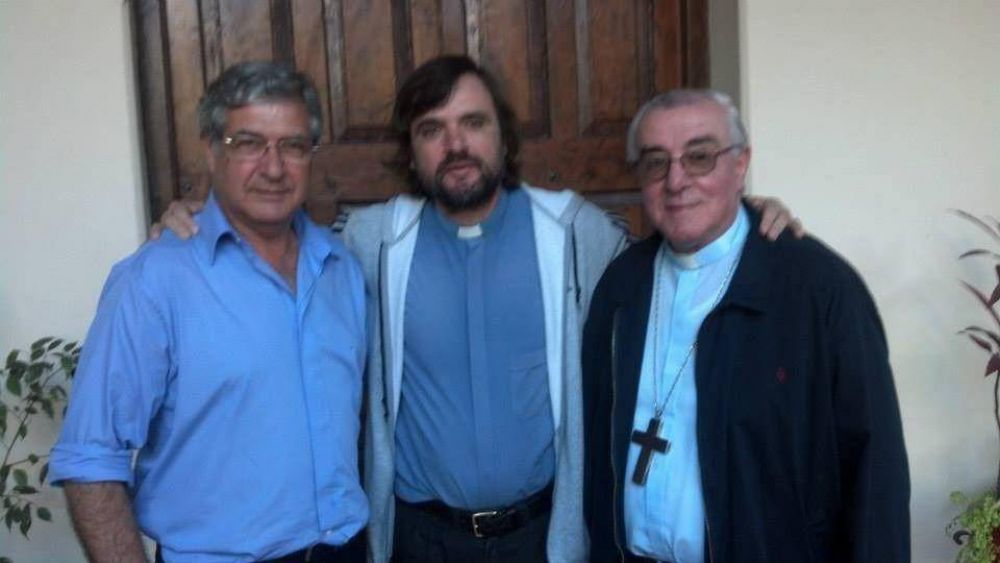El �padre Pepe� disert� en Goya sobre su lucha contra las adicciones en las villas de Buenos Aires