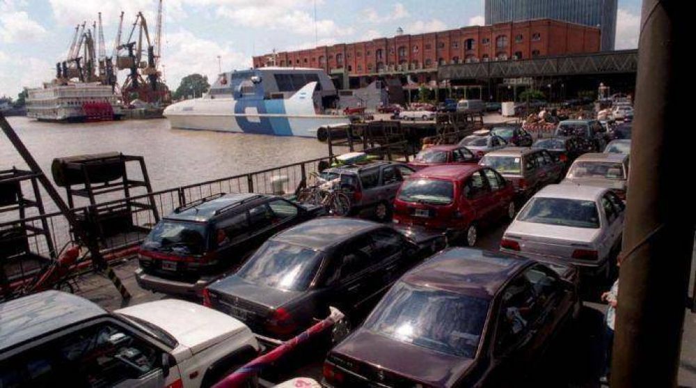 El ingreso a Uruguay, un modelo para aplicar en el paso a Chile