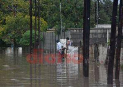 Al menos tres familias del B� Mariano Moreno viejo continuaban evacuadas