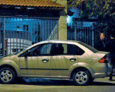 De una casa roban $6.000 y gran cantidad de efectos; gracias a un vecino los atrapan