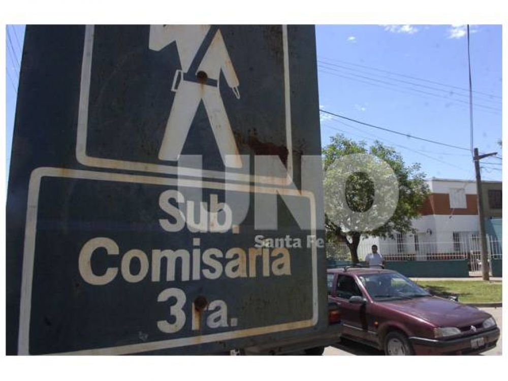 Arrestan al jefe de la subcomisar�a 3�, por pedirle coimas a una mujer