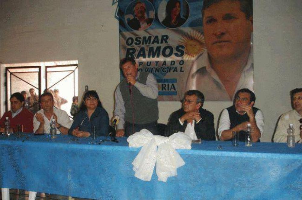 Osmar Ramos lanz� su candidatura a diputado provincial