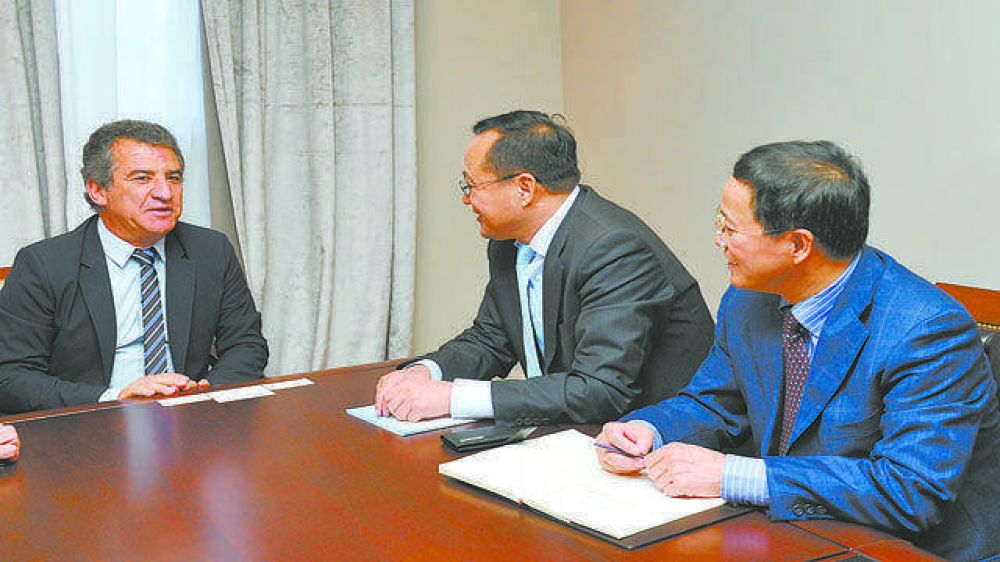 Empresarios chinos quieren invertir en Entre R�os  