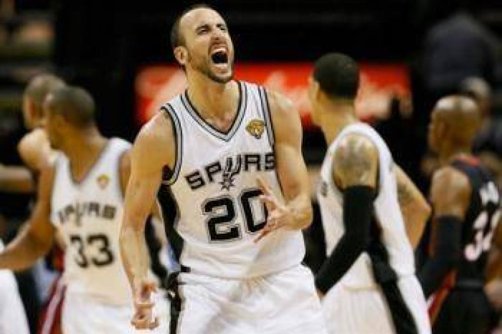 Con Manu como figura, los Spurs ganaron y lideran 3-2 la final