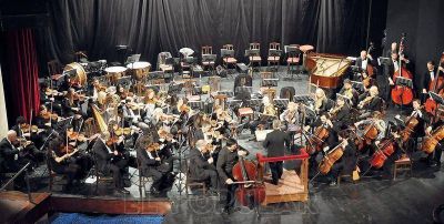 Otra noche de la Orquesta Sinf�nica a beneficio