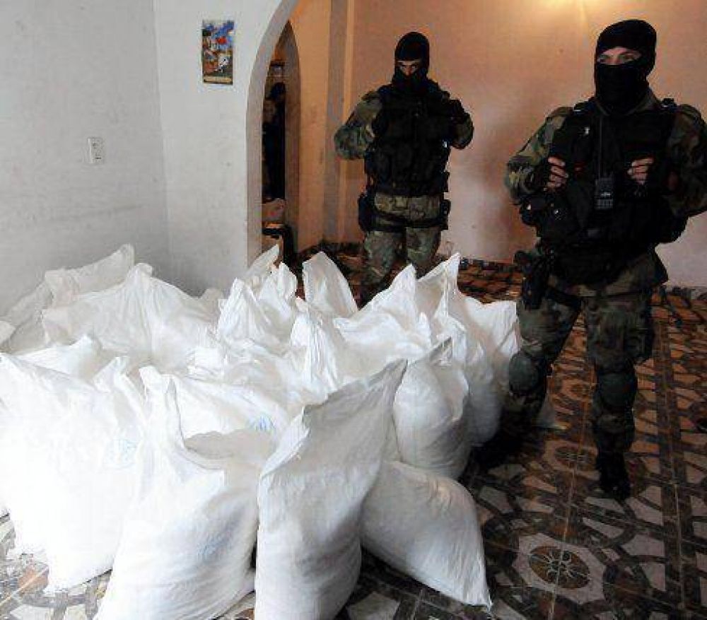 Narcos ofrecen $500 mil por la cabeza de un juez