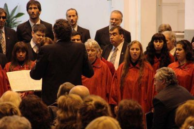 Se present� en San Miguel el Coro Polif�nico Nacional de Ciegos