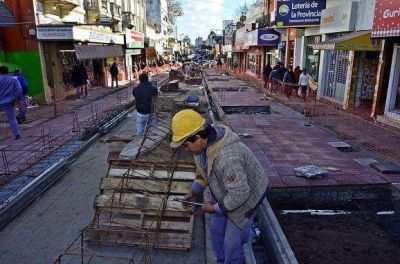 Avanzan las obras sobre la calle Constituci�n en San Fernando