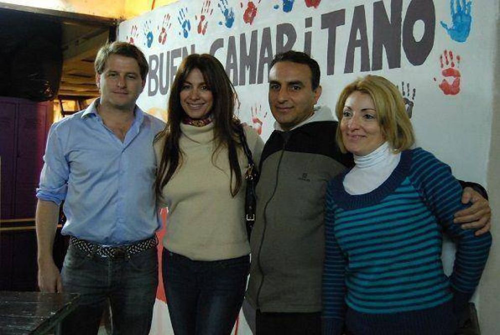 �Tenemos que unirnos contra la corrupci�n�, afirm� Alex Campbell