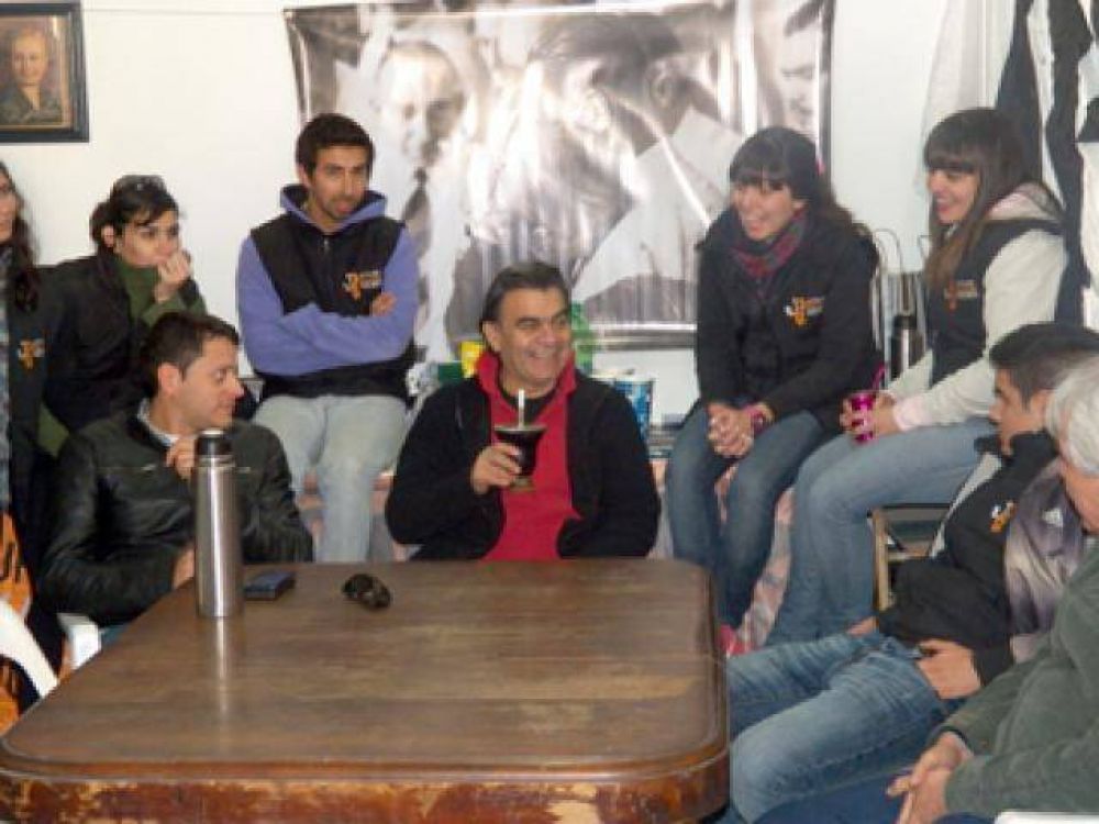 Guti�rrez presidi� reuni�n de la Vallese