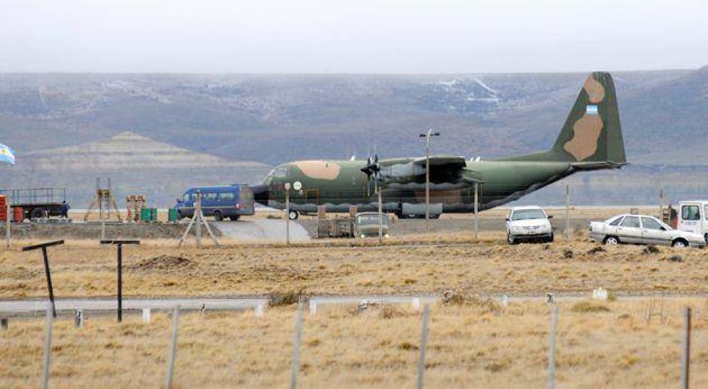 Listos a partir de R�o Gallegos dos HC-130 para abastecer al Grupo Ant�rtico, luego del fallido operativo por mar